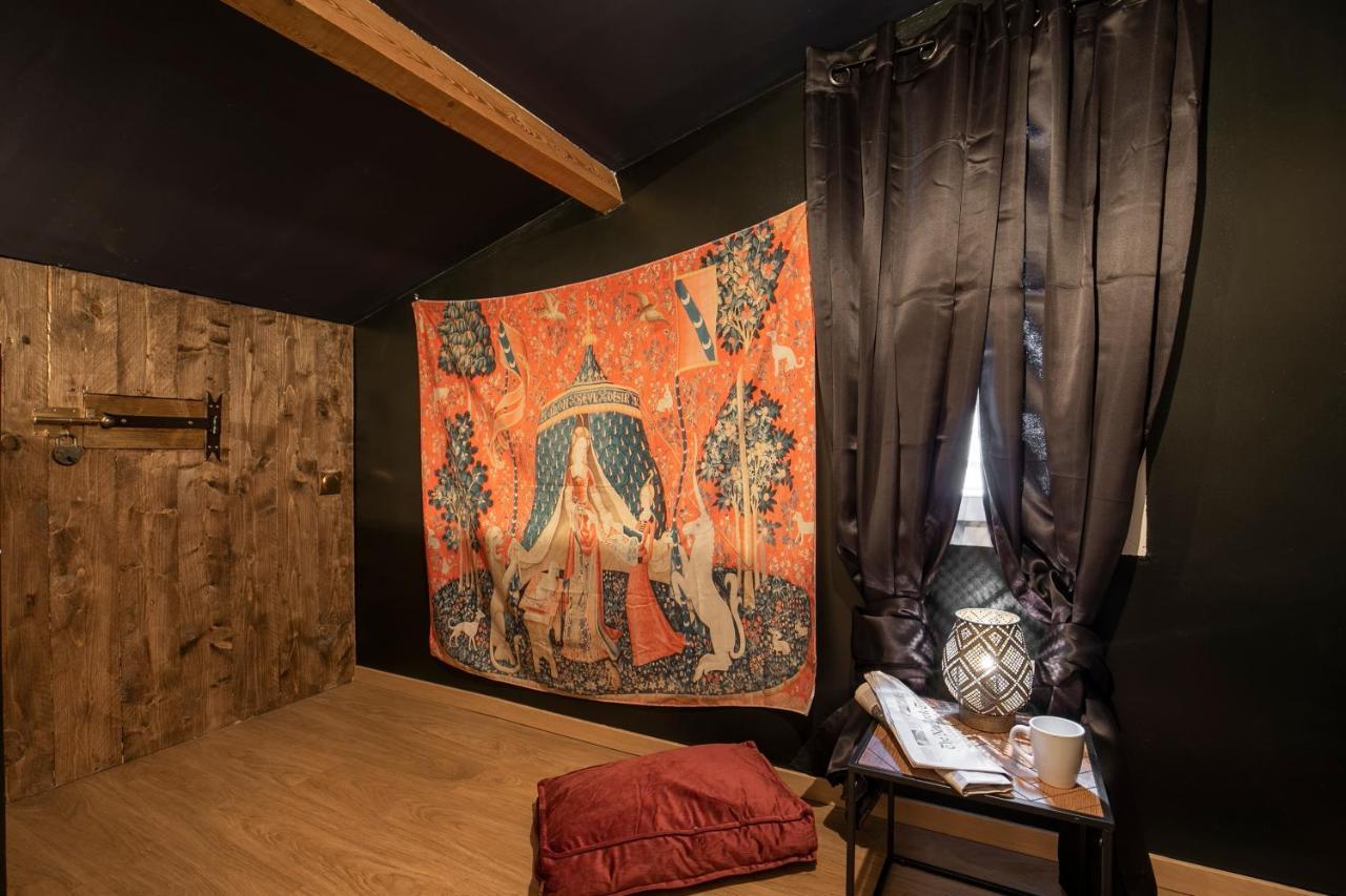 Le Refuge Du Sorcier - Enigme & Magie - Libourne Leilighet Eksteriør bilde
