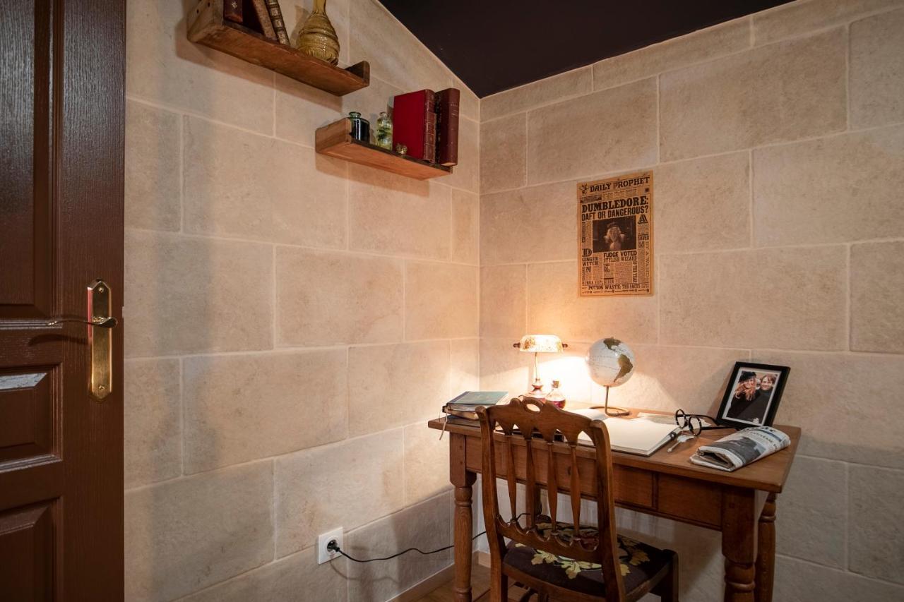 Le Refuge Du Sorcier - Enigme & Magie - Libourne Leilighet Eksteriør bilde